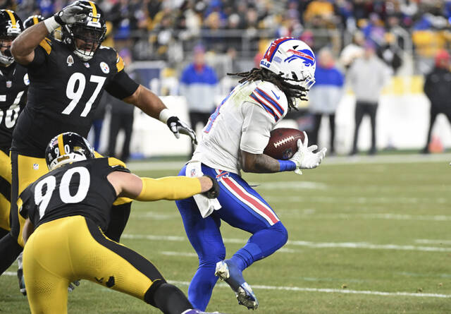 T.J. Watt returns to practice for Steelers 2 weeks after lung partially collapsed