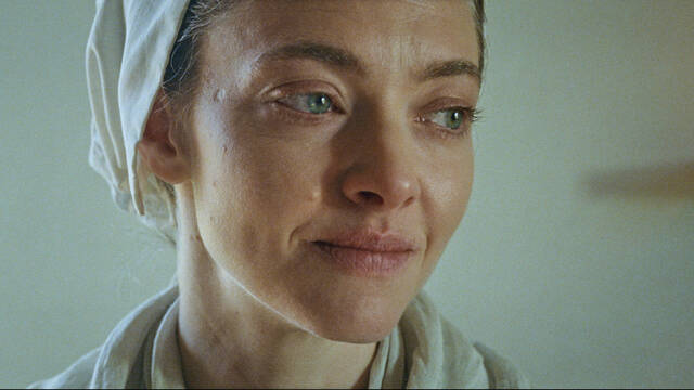 Slide 
													
													3