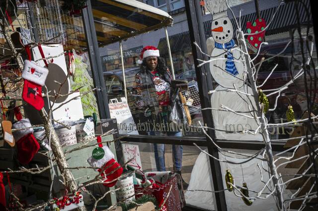 Slide 
													
													4