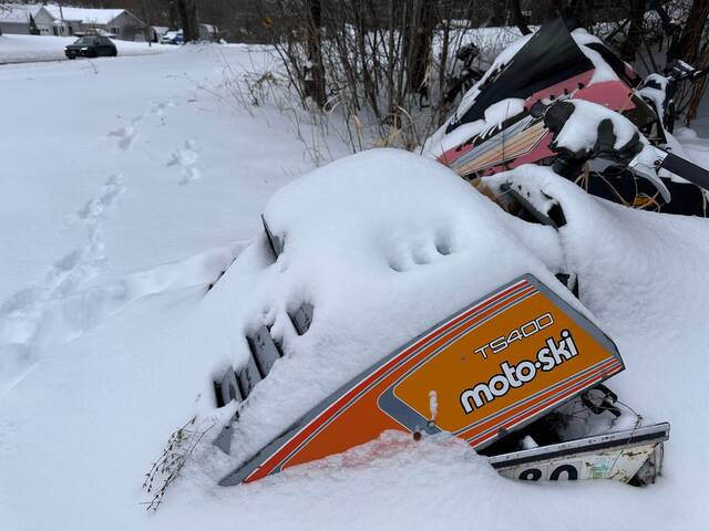 Slide 
													
													3