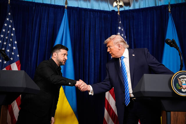 U.S. offers Ukraine 15-year security guarantee as part of peace plan, Zelenskyy says