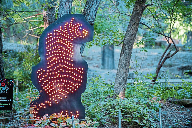 Water main break temporarily closes Pittsburgh Zoo