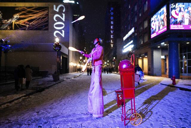 Slide 
													
													10