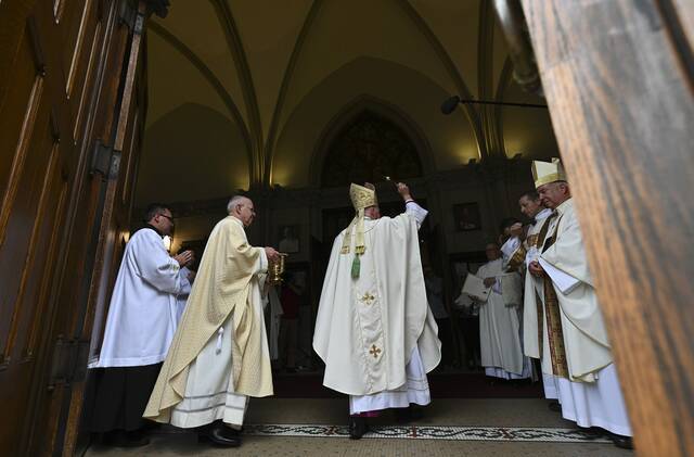 Slide 
													
													8