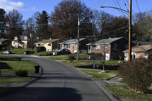 Slide 
													
													3