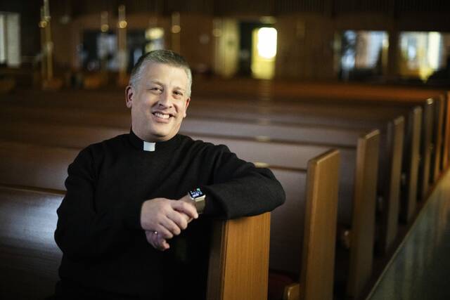 9157017_web1_ptr-cellphone1-011725