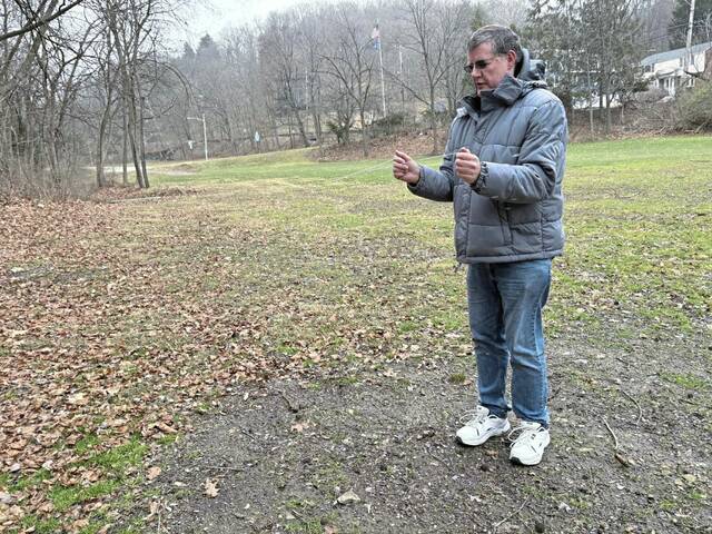 Slide 
													
													3