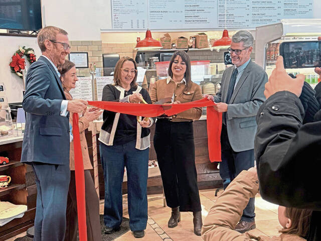 Shaler’s Ruckus Cafe expands to 2nd location in downtown Pittsburgh