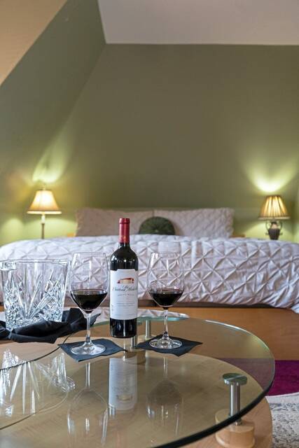 9167269_web1_ptr-boggs-3