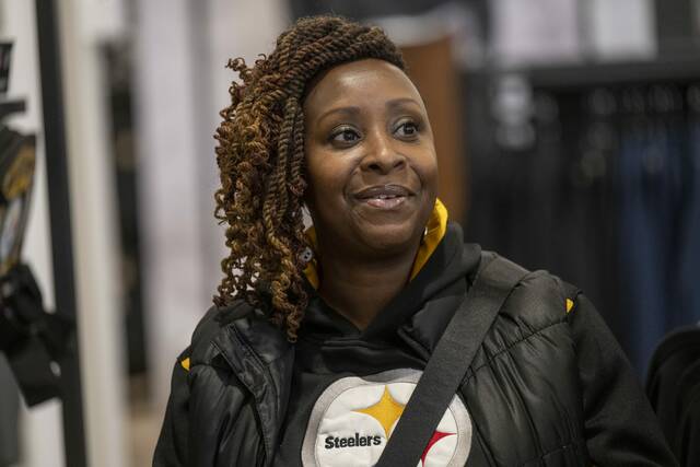 Slide 
													
													3