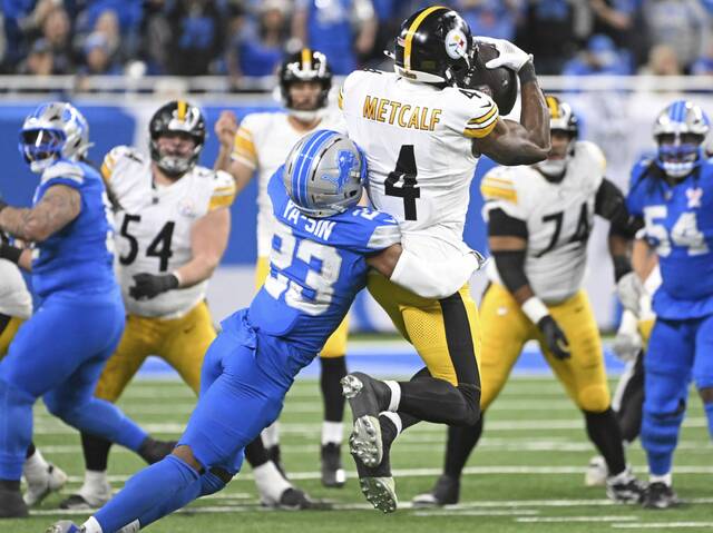 Slide 
													
													3