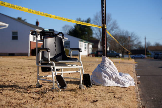 Slide 
													
													3