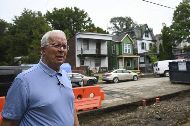 Pittsburgh businesses blame city billing errors for ban on hiring off-duty cops