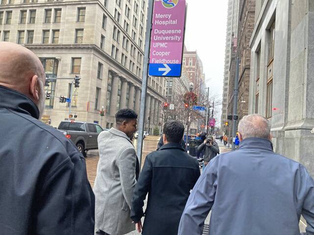 Slide 
													
													3