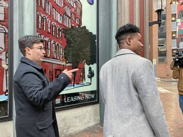 Slide 
													
													4