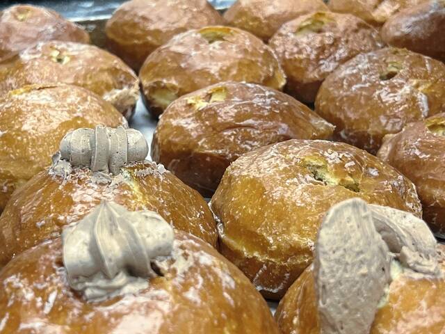 Slide 
													
													10