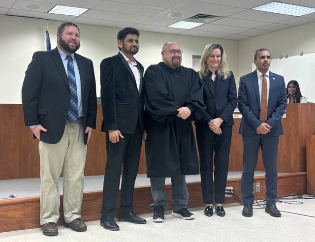 Slide 
													
													3