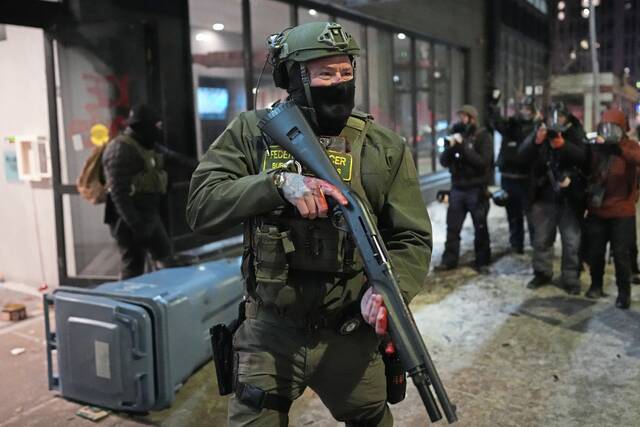 9182139_web1_ap26026228512431