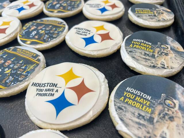 Slide 
													
													3