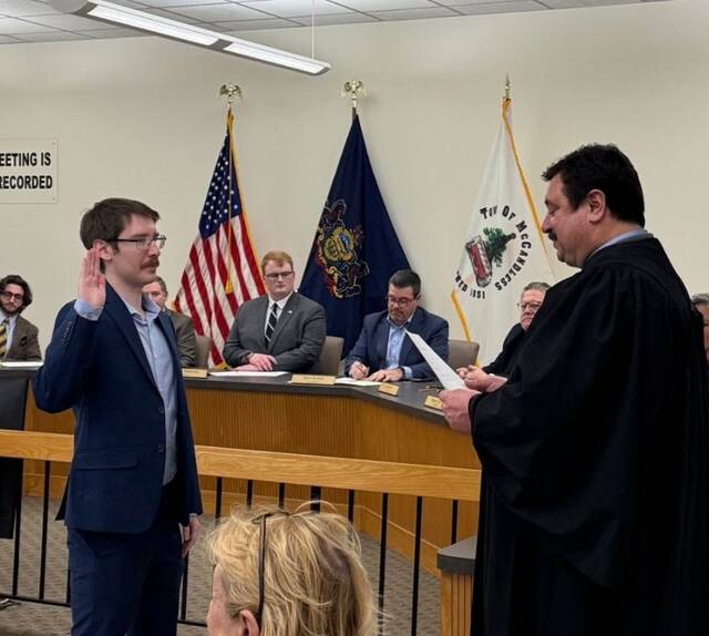 Slide 
													
													4