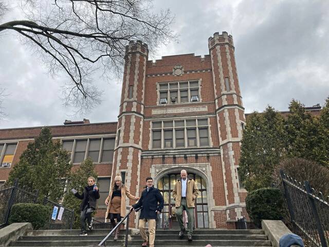 Slide 
													
													4