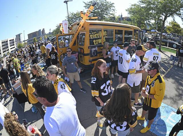 9191499_web1_ptr-steelers03-091525