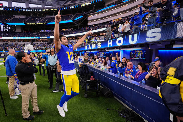 Slide 
													
													3