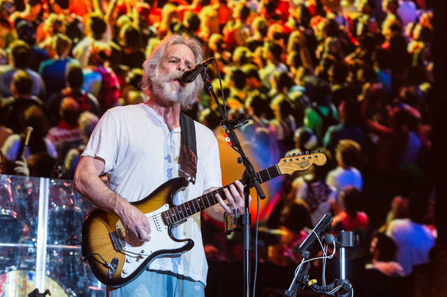 Bob Weir: Master of weird rhythm guitar who ‘loved all the chords’