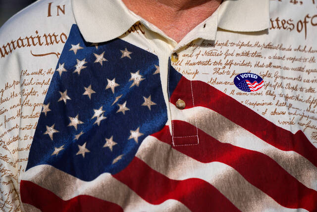 Young Americans are increasingly rejecting the Democratic and Republican parties, a new poll shows