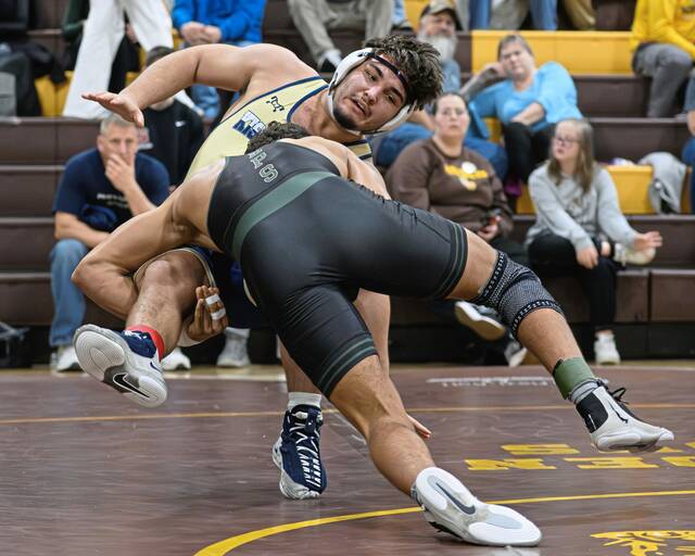 Wrestling notebook: Belle Vernon’s Brown sends message with dominant win