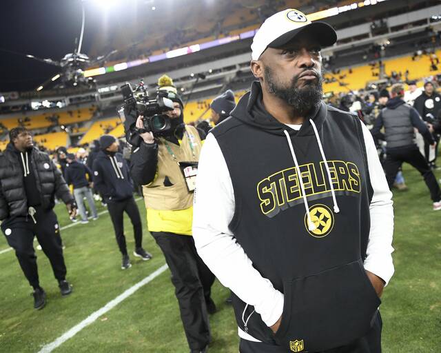 Mike Tomlin brushes aside talk about his Steelers future after another playoff flop