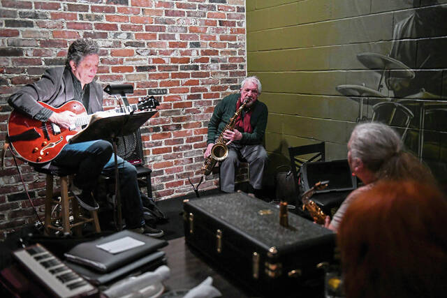 Slide 
													
													4