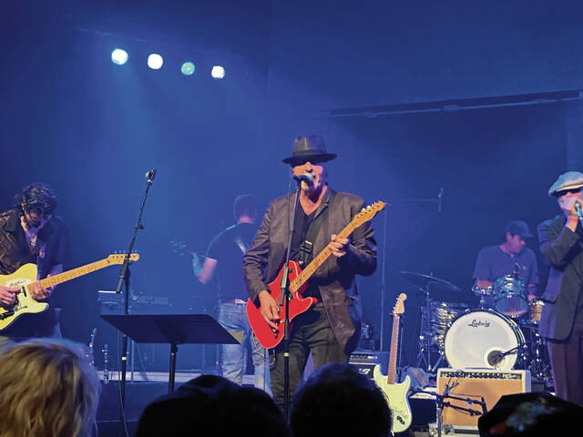 Slide 
													
													3