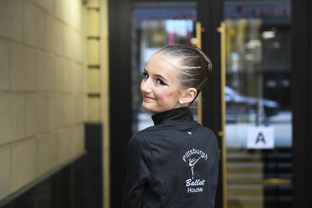 Ballerinas flock to Pittsburgh to compete in renowned scholarship competition