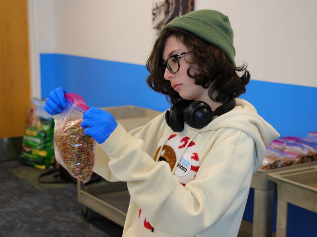 Slide 
													
													3