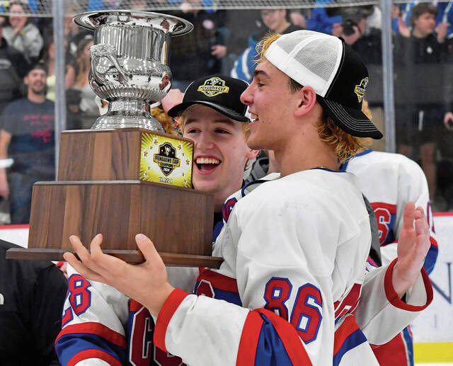 Plenty of changes for Chartiers Valley hockey but goal remains the same