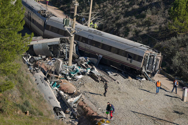 ‘The miracle’: 6-year-old girl is the sole survivor of a family that perished in Spanish train wreck