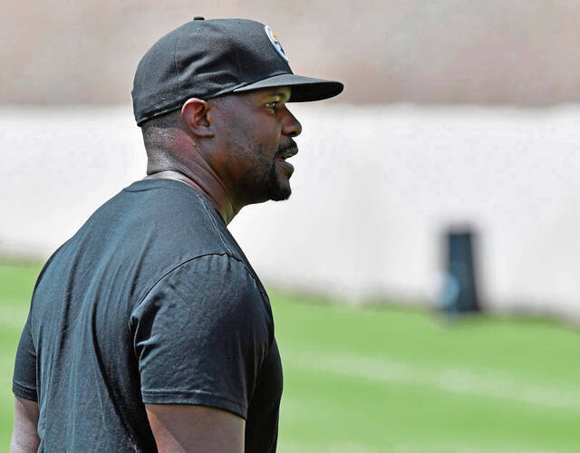 First Call: Another team showing interest in Steelers coaching candidate Anthony Weaver; new Brian Flores developments