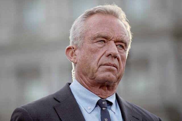 RFK Jr. talks new food pyramid, avoids controversial vaccine changes in Harrisburg visit