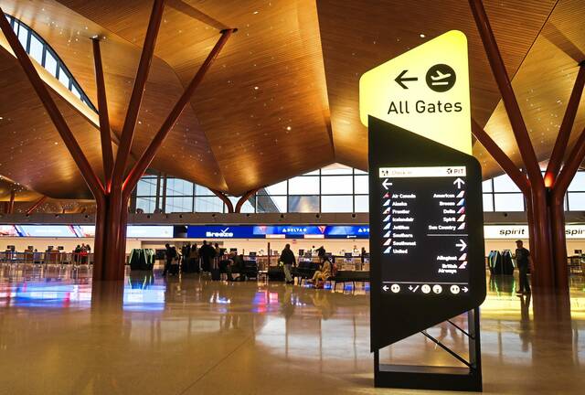 Plane departing Pittsburgh International Airport forced to turn around due to ‘aircraft issue’