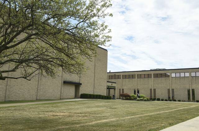 Updated Carlynton graduation requirements focus on real-world skills