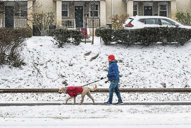 Oakmont releases road treatment plan, parking restrictions for winter storm