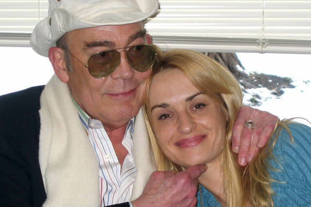 Review confirms journalist Hunter S. Thompson’s 2005 death was a suicide