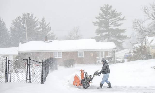 Steady snowfall continues, 12-inch total predicted; ‘stay off the roads’<span class="headline-video">Video <i class="fa-solid fa-circle-play"></i></span>