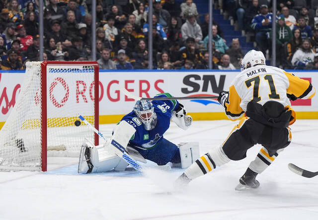 Penguins beat Canucks to sweep western road trip