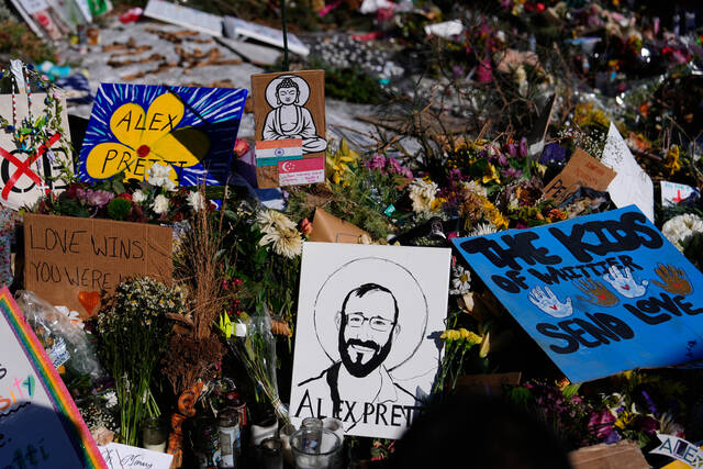 2 federal officers fired shots during encounter that killed Alex Pretti, DHS tells Congress