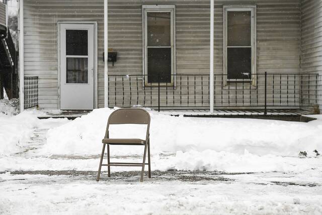 Snow cleanup continues into Day 3 around the region