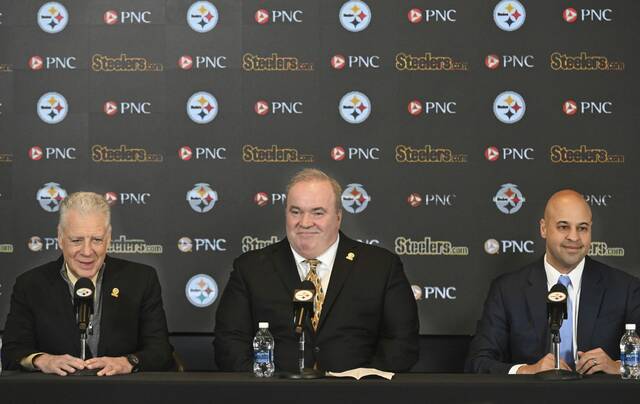 Steelers introduce new coach Mike McCarthy