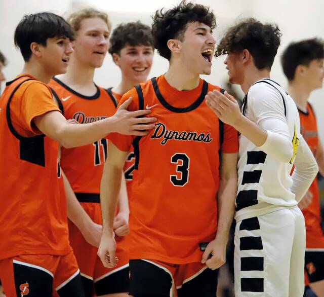 Springdale gets past Riverview in game between rivals that got chippy