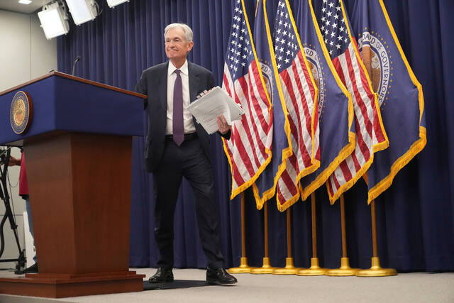 Federal Reserve keeps interest rates unchanged even as Trump continues to insist they be lowered